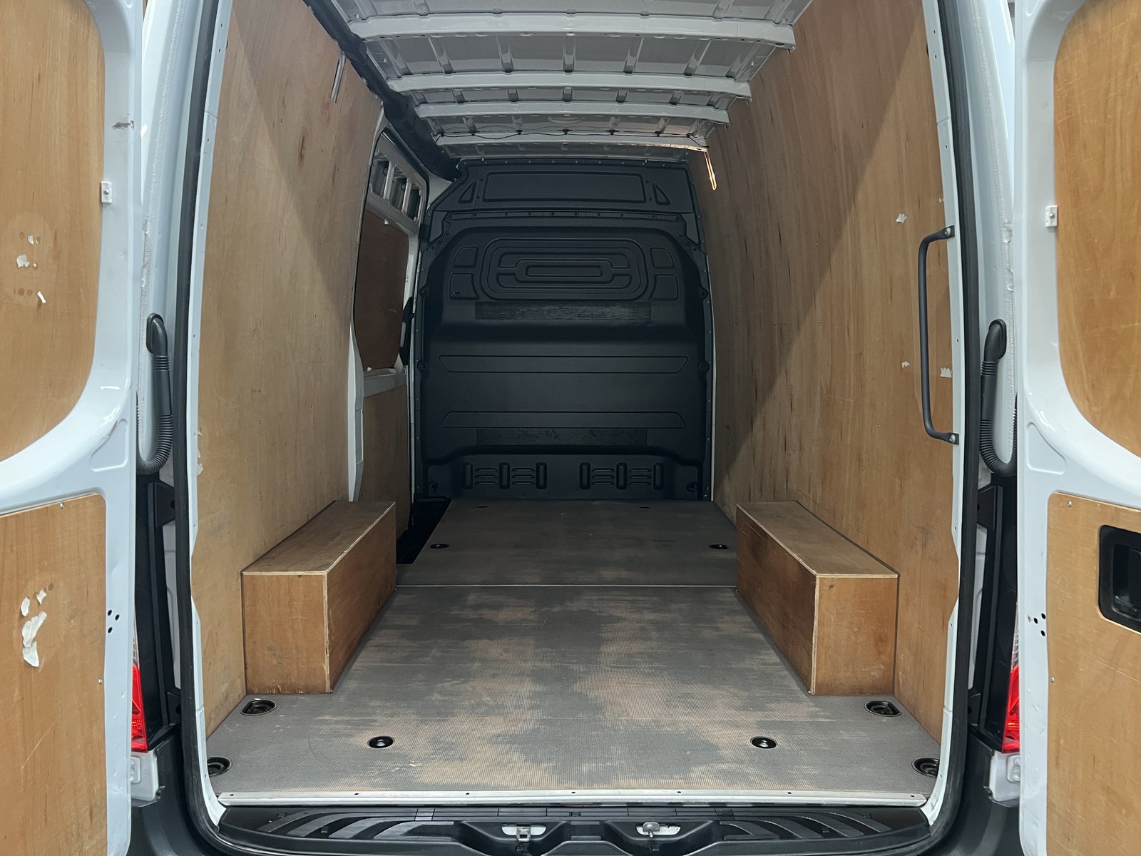 2024 Mercedes-Benz Sprinter High Roof Panel Van — photo 18 of 18