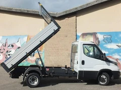 2021 Iveco Daily Tipper Van — side view