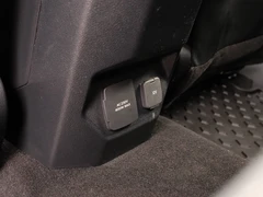 2024 Volkswagen Amarok PickUp Van — detail