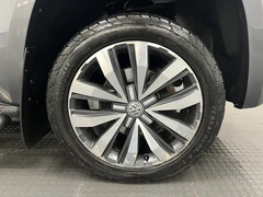 2019 Volkswagen Amarok Double Cab PickUp Van — detail