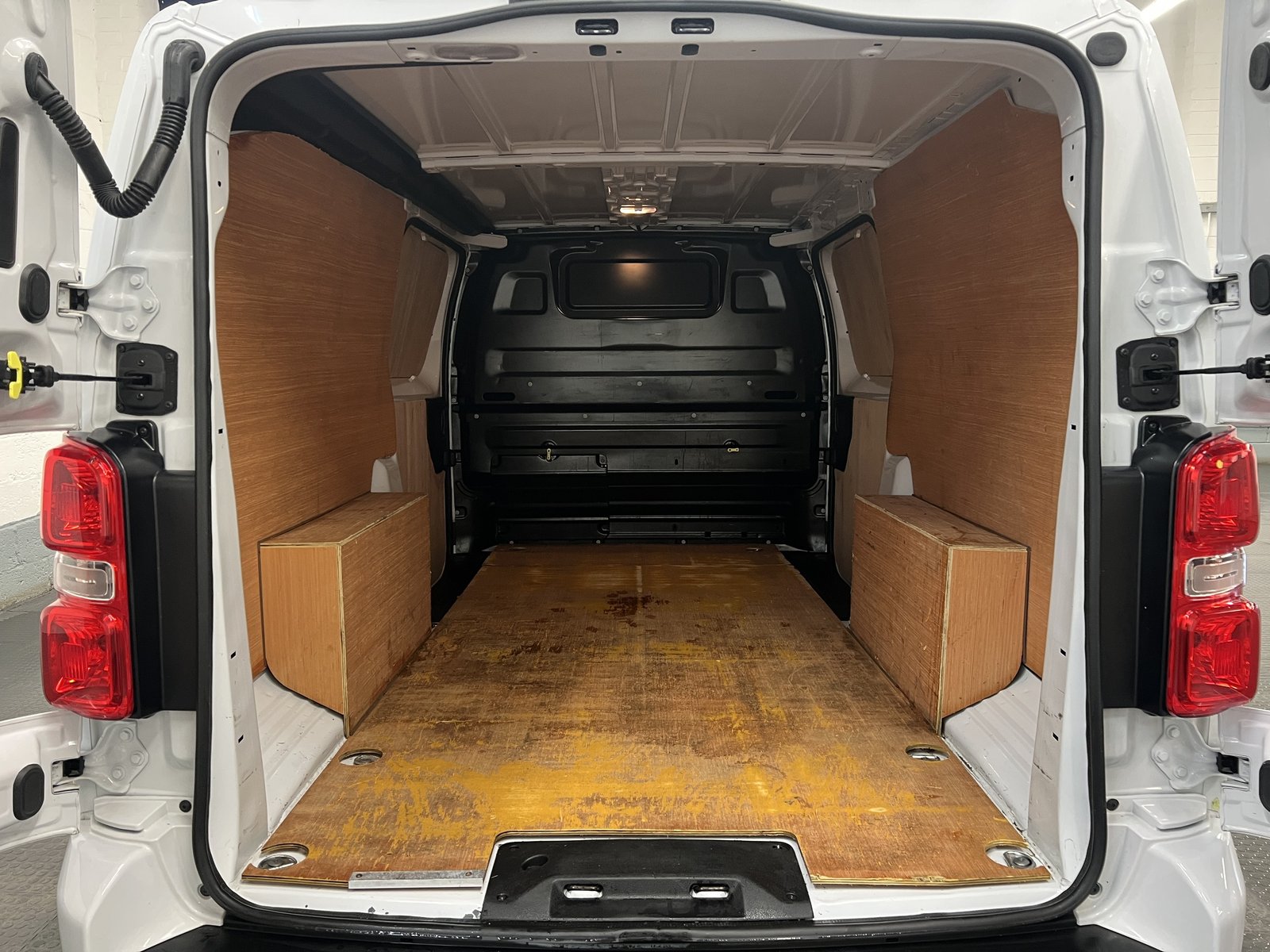 2023 Vauxhall Vivaro Panel Van — photo 20 of 20
