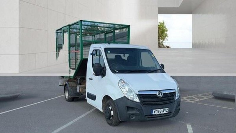2019 Vauxhall Movano Chassis Cab Van — front three-quarter view