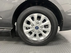 2023 Ford Transit Custom Panel Van — detail