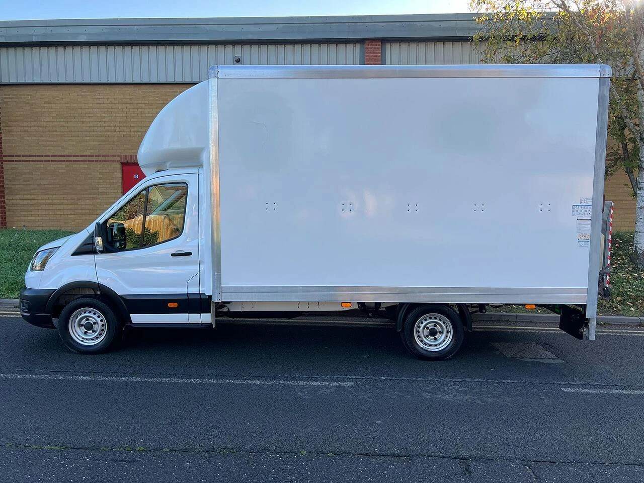 2022 Ford Transit Luton Box Van — side view