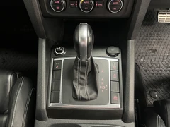 2019 Volkswagen Amarok Double Cab PickUp Van — cab interior