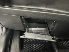 2023 Iveco Daily Dropside Van — cab interior