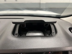 2022 Renault Trafic Luton Low Loader Van — cab interior