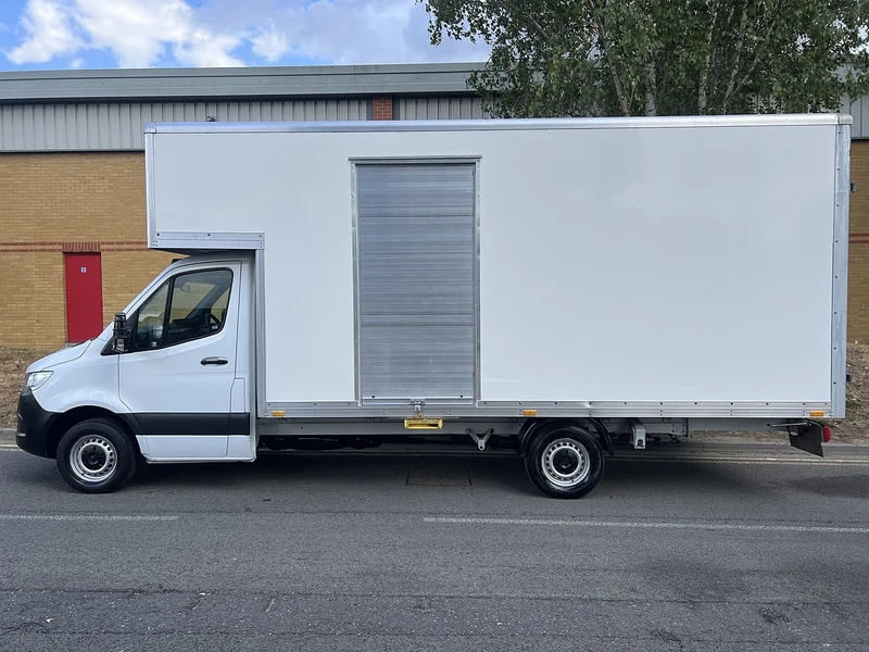 2020 Mercedes-Benz Sprinter Luton Box Van