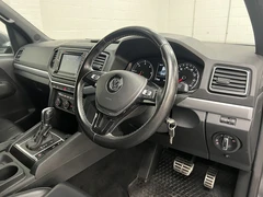 2019 Volkswagen Amarok Double Cab PickUp Van — cab interior