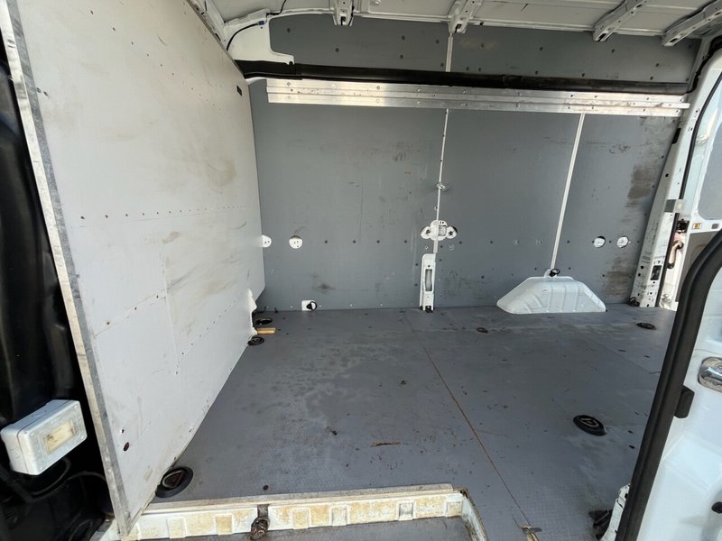 2020 Ford Transit Panel Van — photo 2 of 3