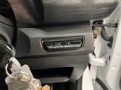 2022 Renault Trafic Luton Low Loader Van — cab interior