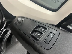 2019 Peugeot Boxer High Roof Panel Van — cab interior