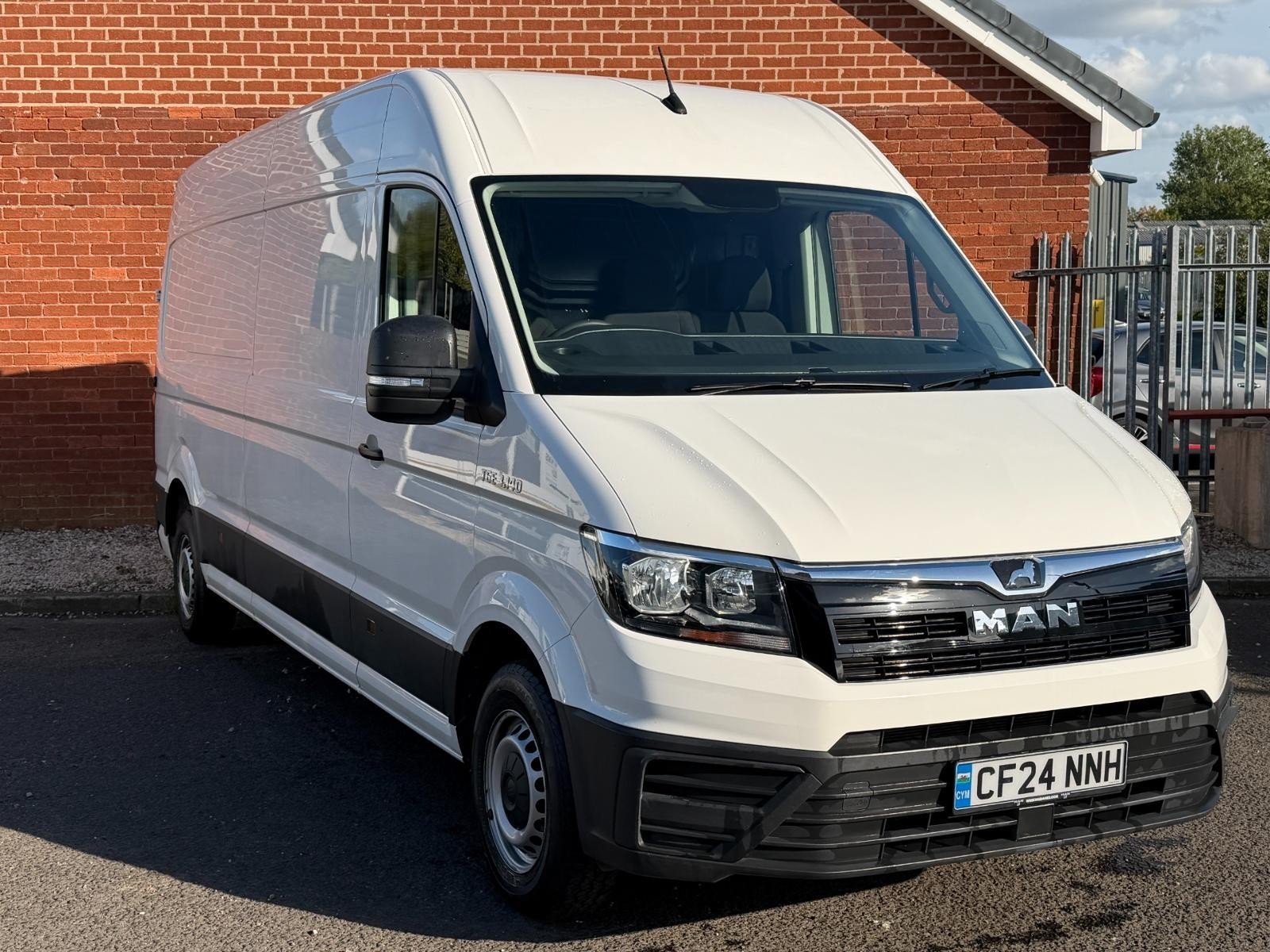 2024 MAN TGE High Roof Panel Van — photo 1 of 1
