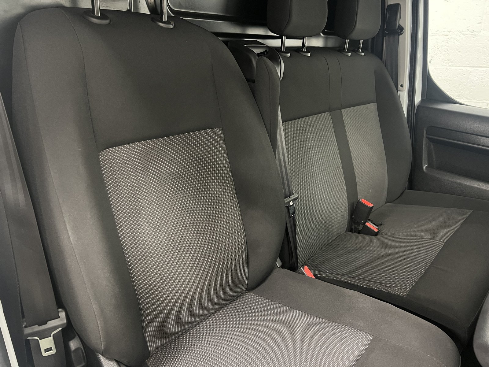 2024 Vauxhall Vivaro Panel Van — photo 1 of 13